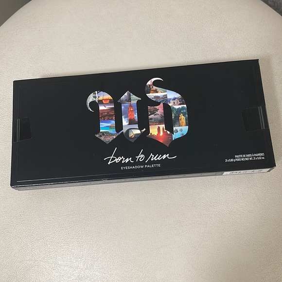 Sale! Urban Decay Born to Run Eyeshadow Palette - Picture 4 of 4